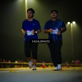 Runner Photo 7469054