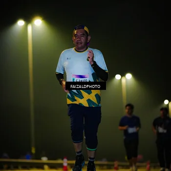 Runner Photo 7469083