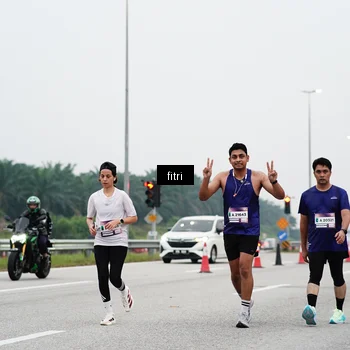 Runner Photo 7469108
