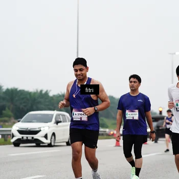 Runner Photo 7469148