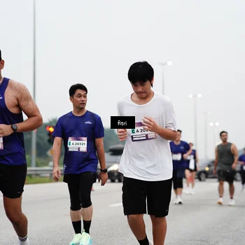 Runner Photo 7469154