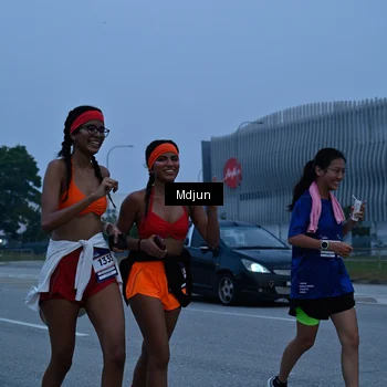 Runner Photo 7469158