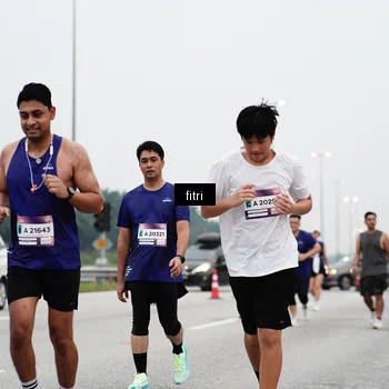 Runner Photo 7469166