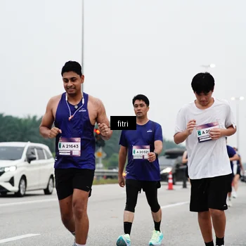 Runner Photo 7469168