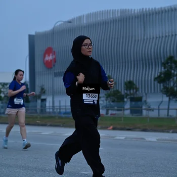Runner Photo 7469179