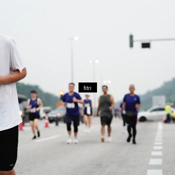 Runner Photo 7469195