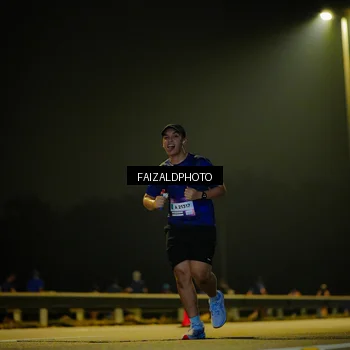 Runner Photo 7469211