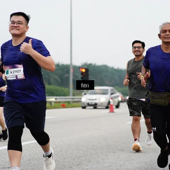 Runner Photo 7469234