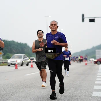 Runner Photo 7469252