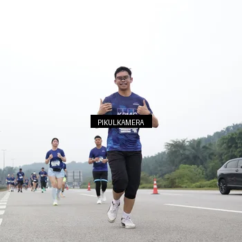 Runner Photo 7469268