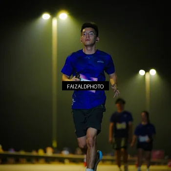 Runner Photo 7469269