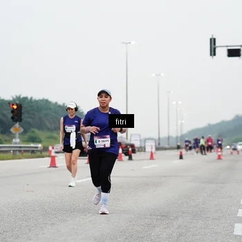 Runner Photo 7469276
