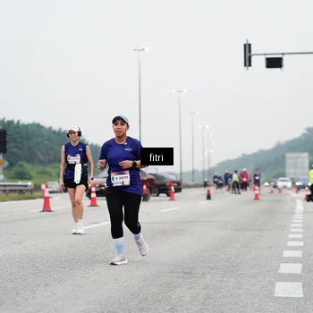 Runner Photo 7469277