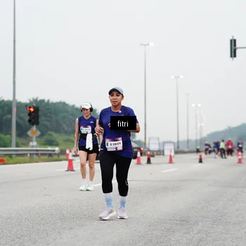 Runner Photo 7469278