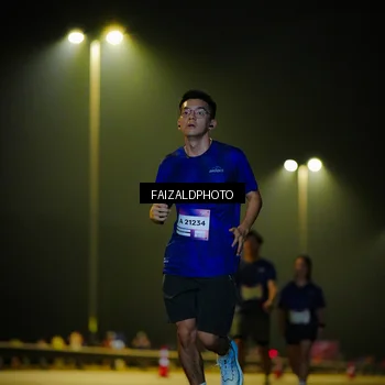 Runner Photo 7469280