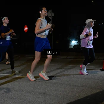 Runner Photo 7469287