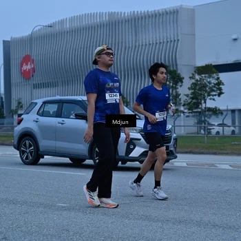 Runner Photo 7469292