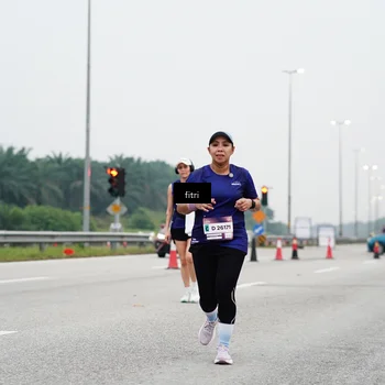 Runner Photo 7469296