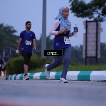 Runner Photo 7469324
