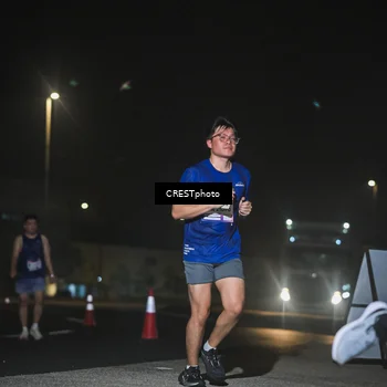 Runner Photo 7469343