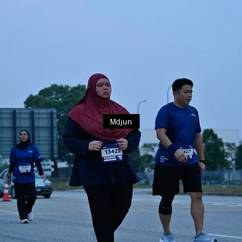 Runner Photo 7469365