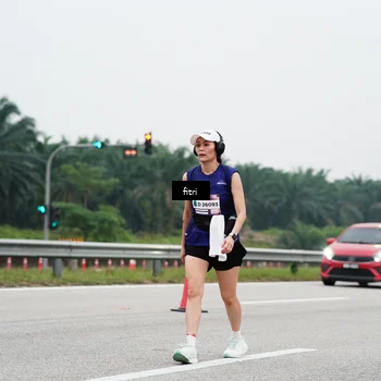 Runner Photo 7469377