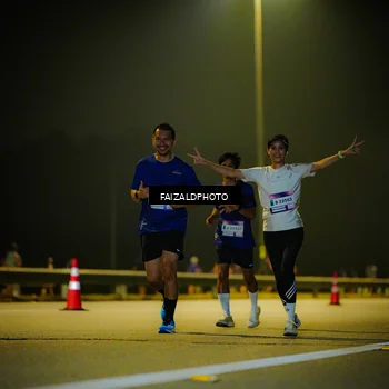 Runner Photo 7469379