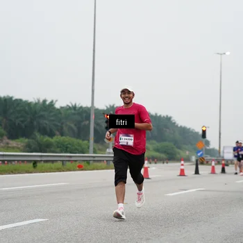 Runner Photo 7469412
