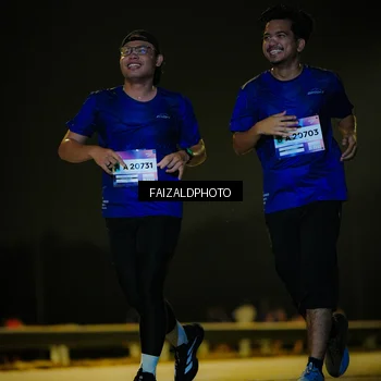 Runner Photo 7469416