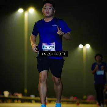 Runner Photo 7469418