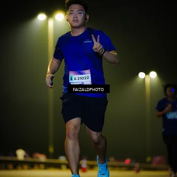 Runner Photo 7469433