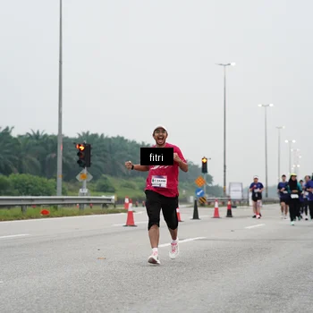 Runner Photo 7469444