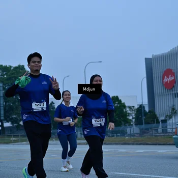 Runner Photo 7469445
