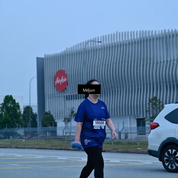 Runner Photo 7469456