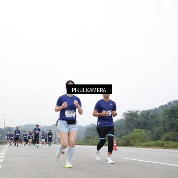 Runner Photo 7469468