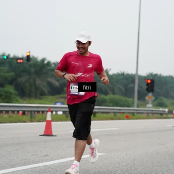 Runner Photo 7469472