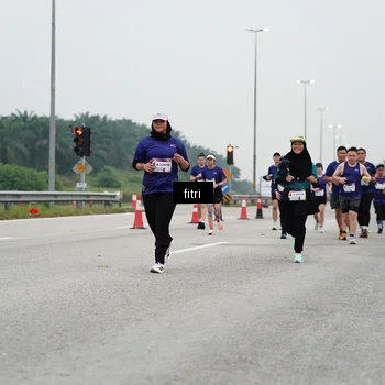 Runner Photo 7469474