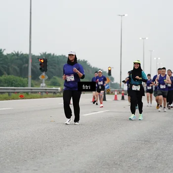 Runner Photo 7469475