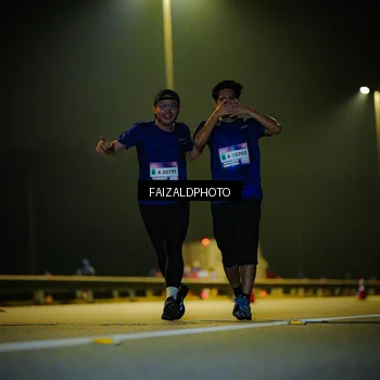 Runner Photo 7469492