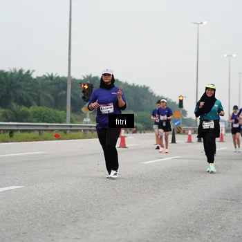 Runner Photo 7469500