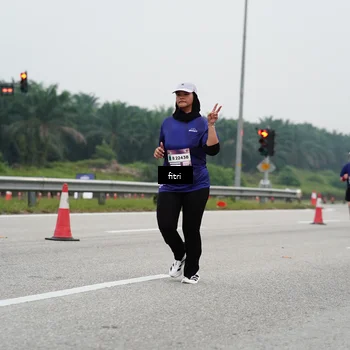 Runner Photo 7469512
