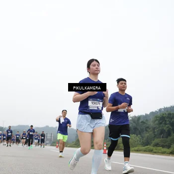 Runner Photo 7469520