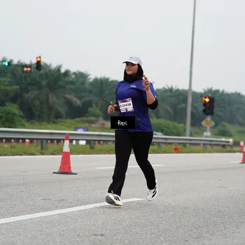 Runner Photo 7469521