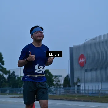 Runner Photo 7469539