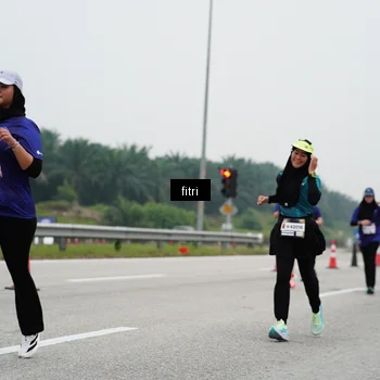 Runner Photo 7469541