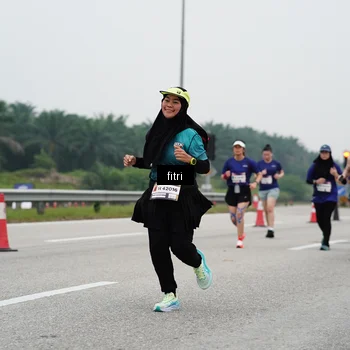 Runner Photo 7469555