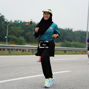Runner Photo 7469572