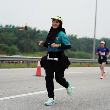 Runner Photo 7469573