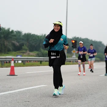 Runner Photo 7469575