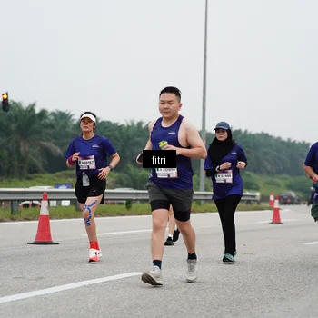 Runner Photo 7469597